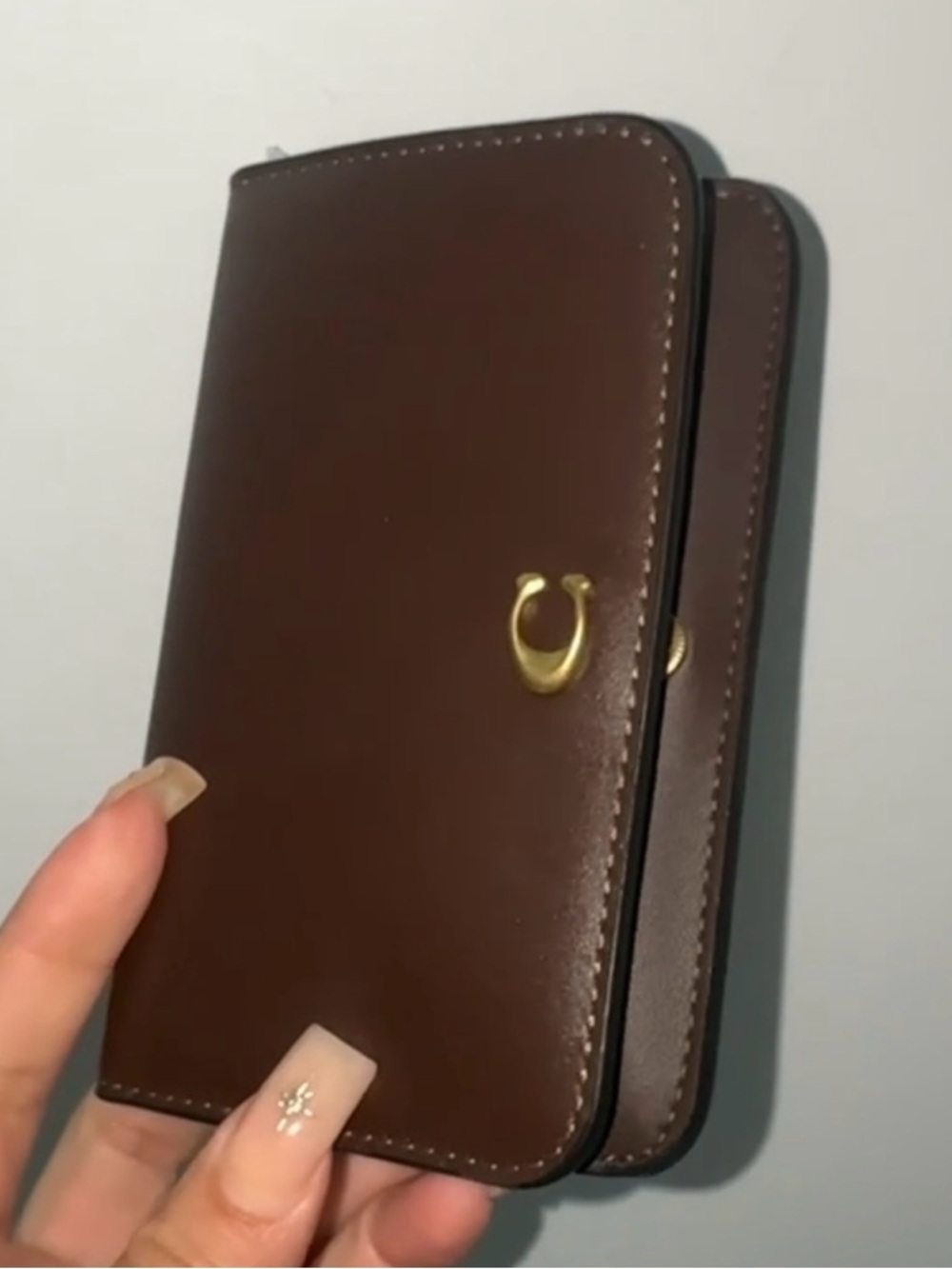 Coach Dark Brown Leather Card Wallet with Gold 'C' Accent - Picture 4 of 4